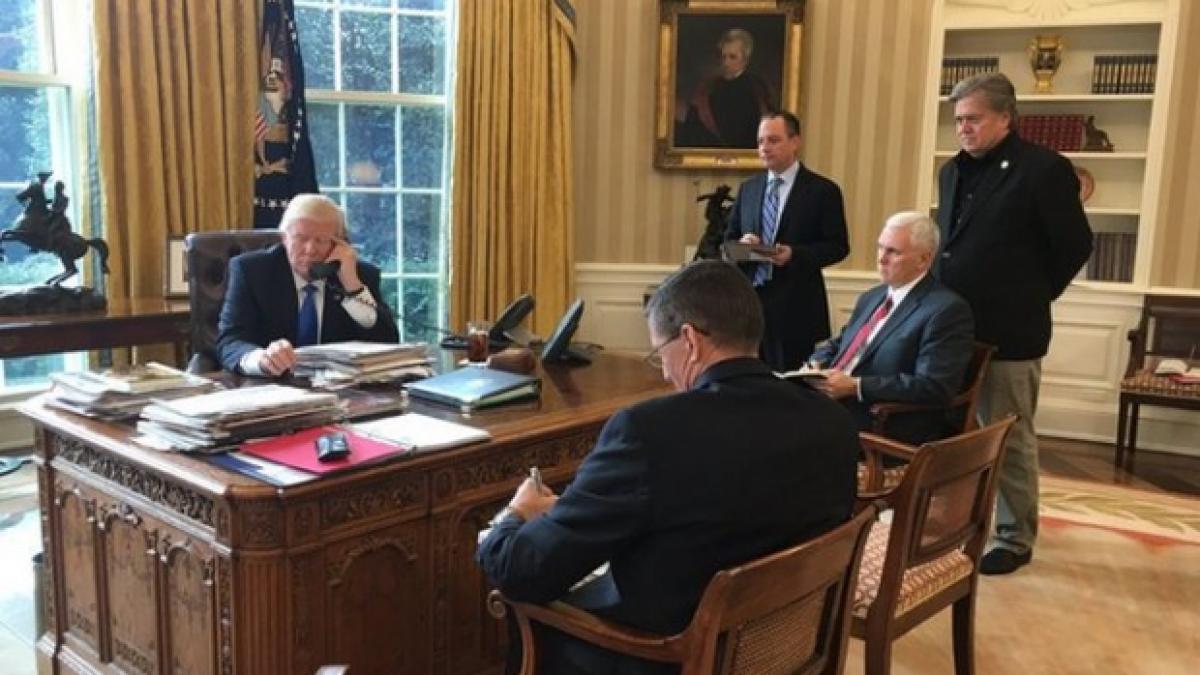 cum a fost pus in dificultate donald trump in discutia cu vladimir putin