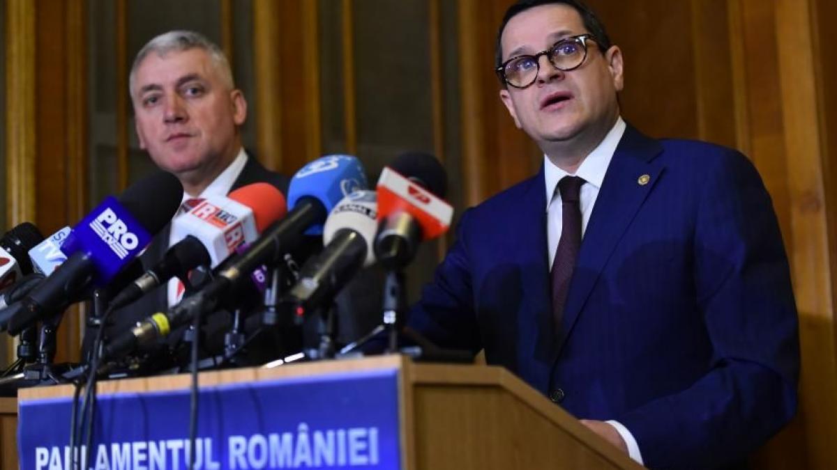 directorul sri audiat in scandalul sms urilor trimise mai colaborarea intre sri si mai se face dupa