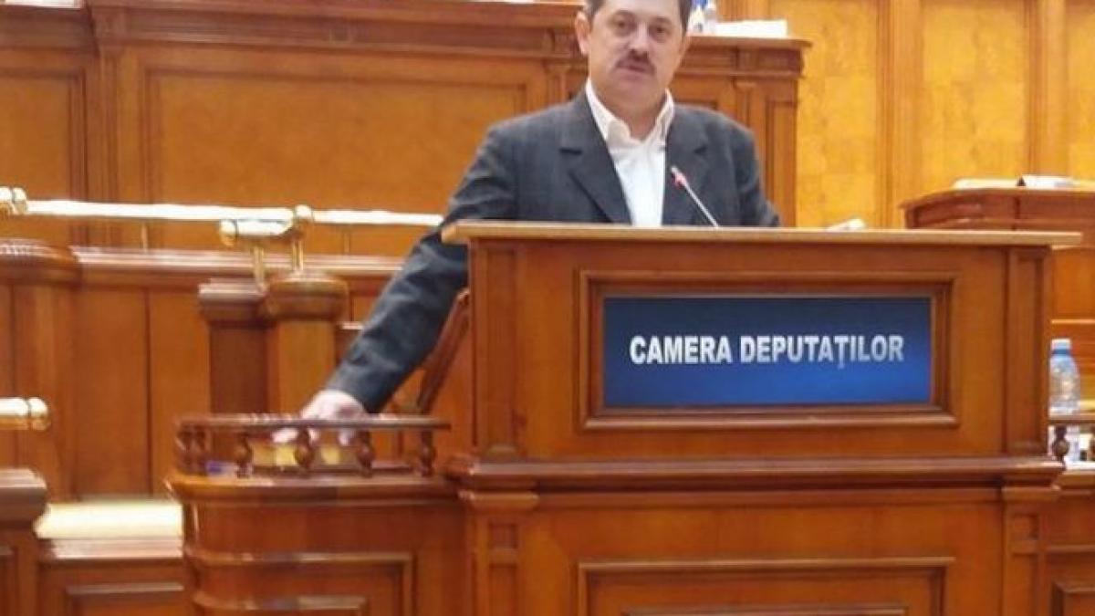 sloganul noaptea ca hotii contestat din psd daca era vara era lumina la ora aia