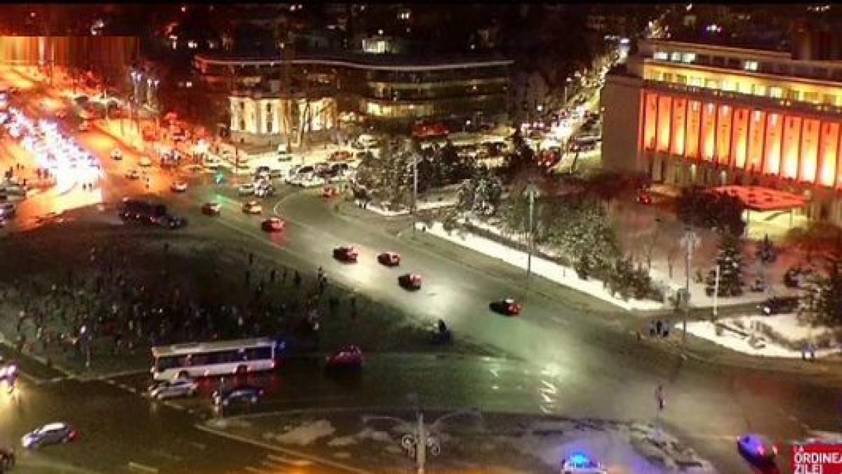 A 11-a zi de proteste, în Piața Victoriei și în țară - VIDEO