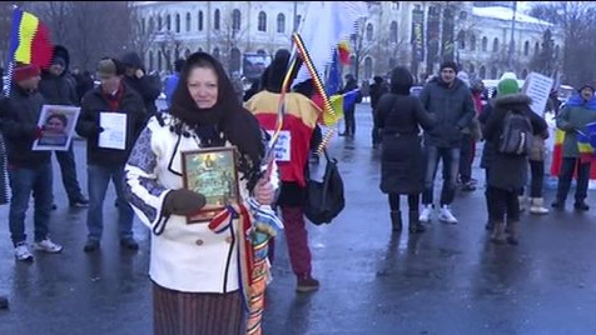 o femeie din roman a venit la bucuresti sa ceara cu lacrimi in ochi o tara unita sa fim mai buni