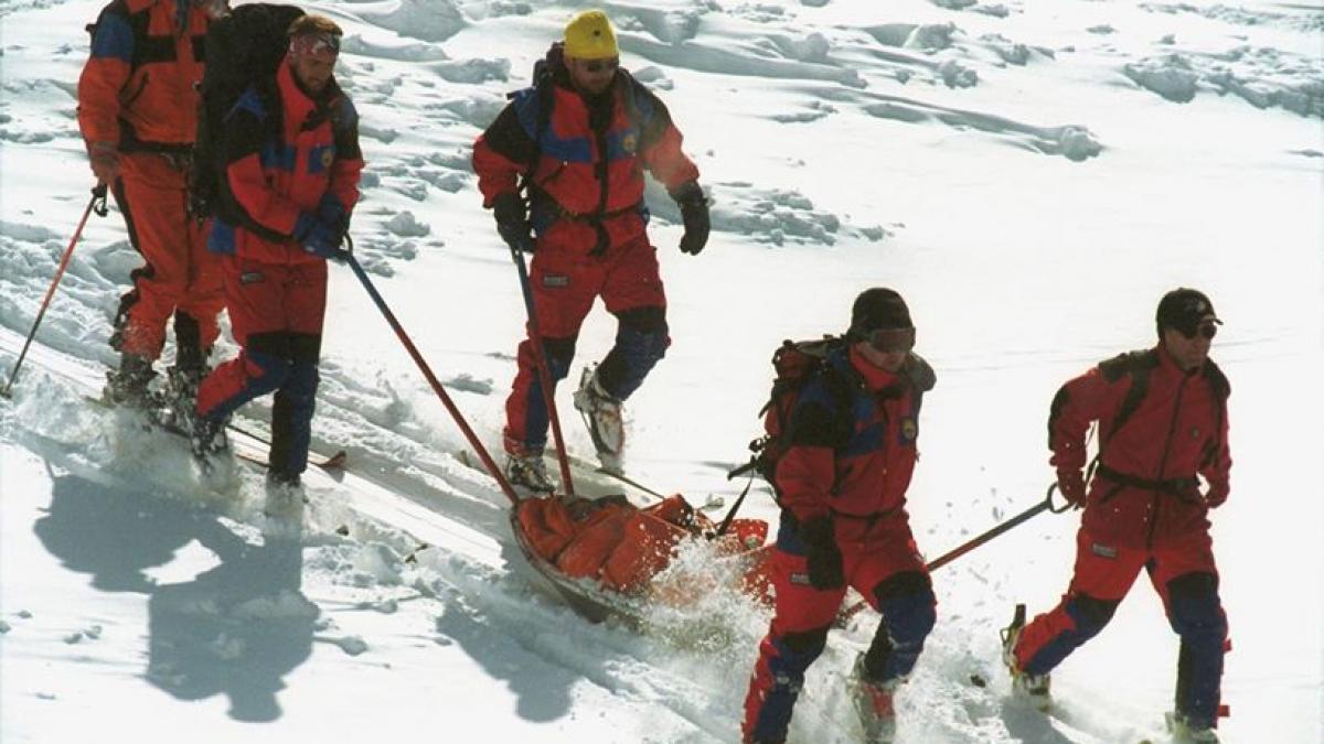 turista recuperata din masivul bucegi in stare grava avea tensiunea atat de mica incat nu a putut