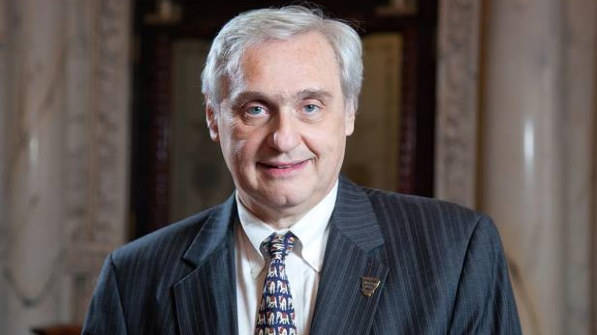 un roman la curtea de apel care a decis ca ordinul lui trump privind imigratia sa ramana suspendat