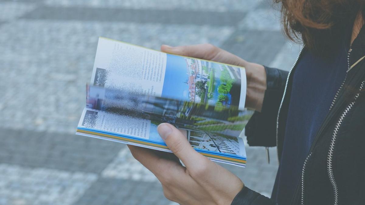 peste o suta de persoane au participat la protestul prin cultura la sibiu