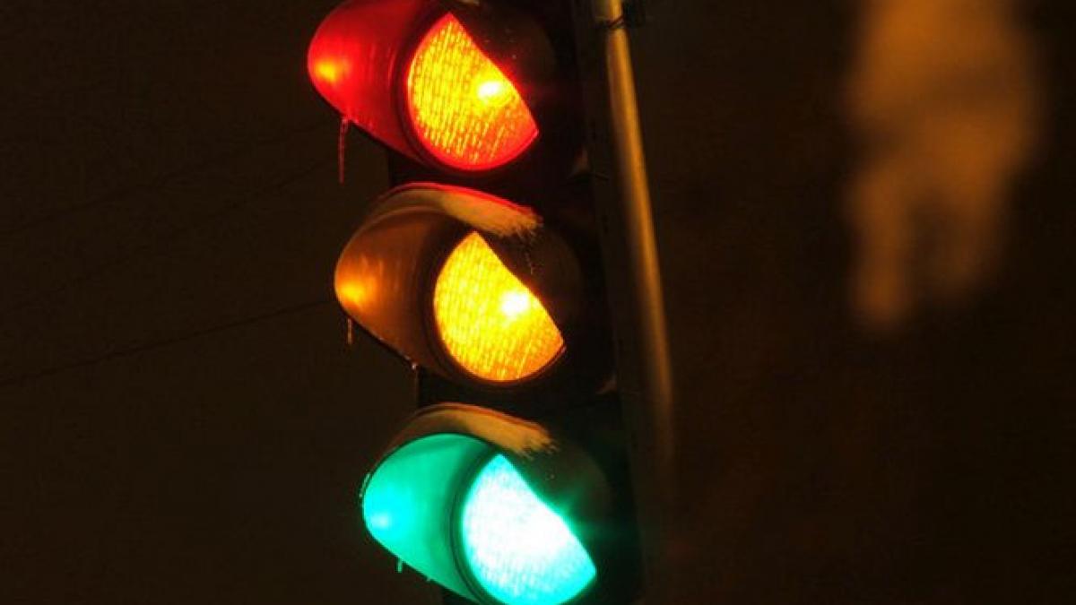 atentie soferi haos in trafic 10 semafoare din intersectii importante din bucuresti defecte