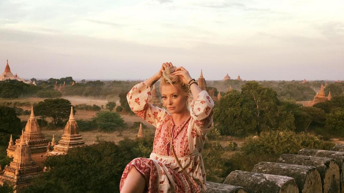 delia inca o schimbare radicala de look cantareata nu mai este blonda