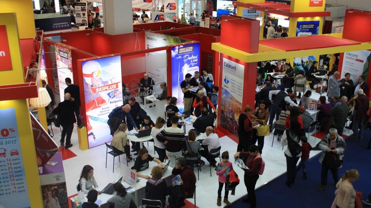 oferte tentante la aniversarea a 20 de ani de christian tour