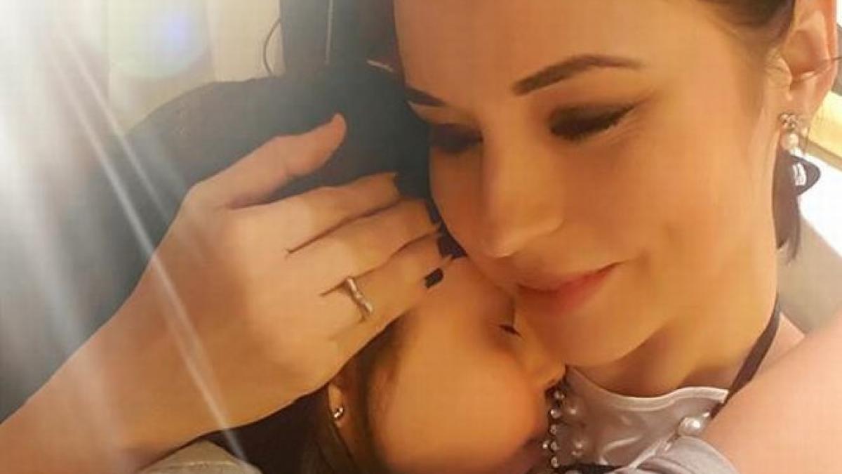 ce restrictii i a impus andreea marin fiicei sale