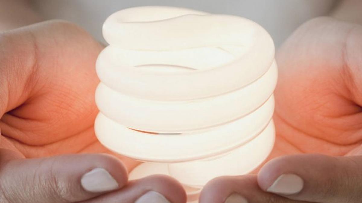 atentie mare aceste becuri cauzeaza migrene anxietate si chiar cancer