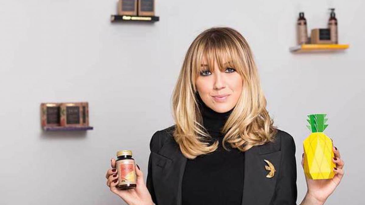 doua romance au pornit in joaca o afacere in casa iar acum castiga peste 100 000 de euro din