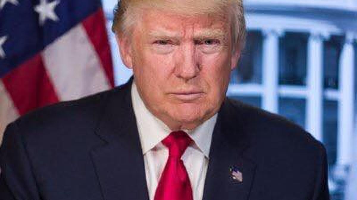 un nou atac al lui donald trump fbi este incapabil sa isi opreasca scurgerile de informatii din