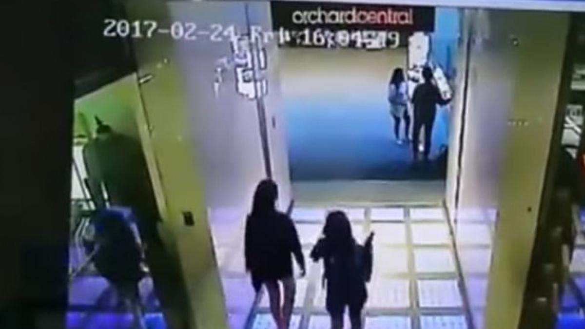 imagini socante moartea unui tanar de 17 ani intr un mall din singapore video