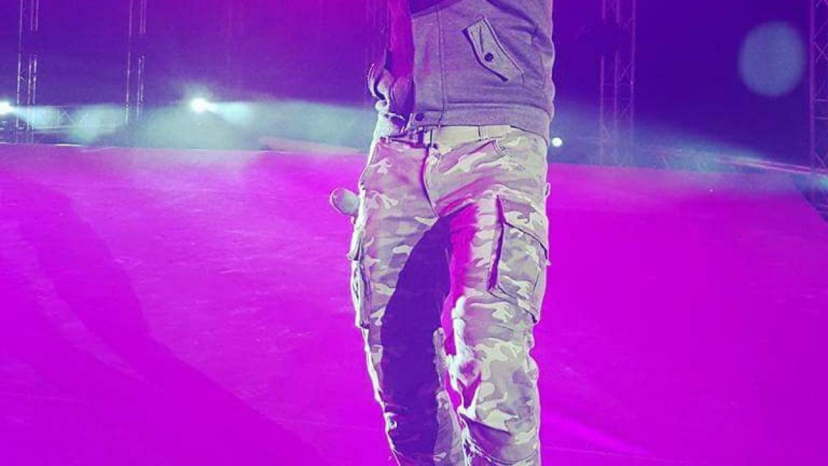 traistariu gest socant in semifinala eurovision artistul a rupt afisul pe care scria numele sau