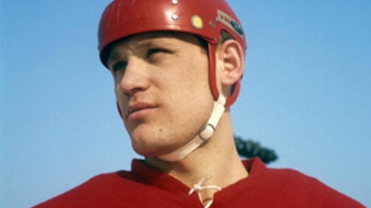 doliu in lumea sportului jucatorul de hochei vladimir petrov a murit la 69 de ani