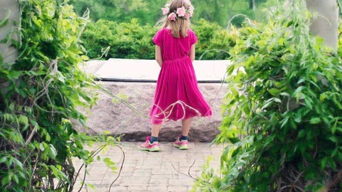 de cate ori iesea din casa izbucnea in lacrimi parintii au crezut ca este doar o fita pana in ziua