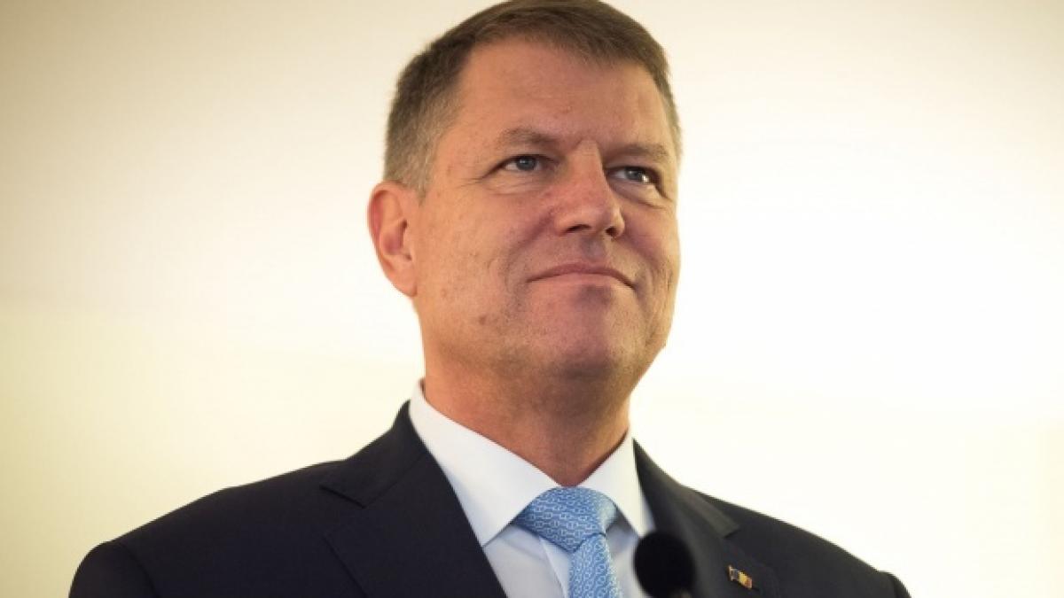 un grec care a ajuns din greseala pe facebook ul lui klaus iohannis a intrebat romanii ce cred