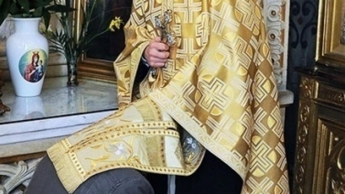 cum se desfasoara o spovedanie corecta omul isi marturiseste pacatele sau preotul il intreaba