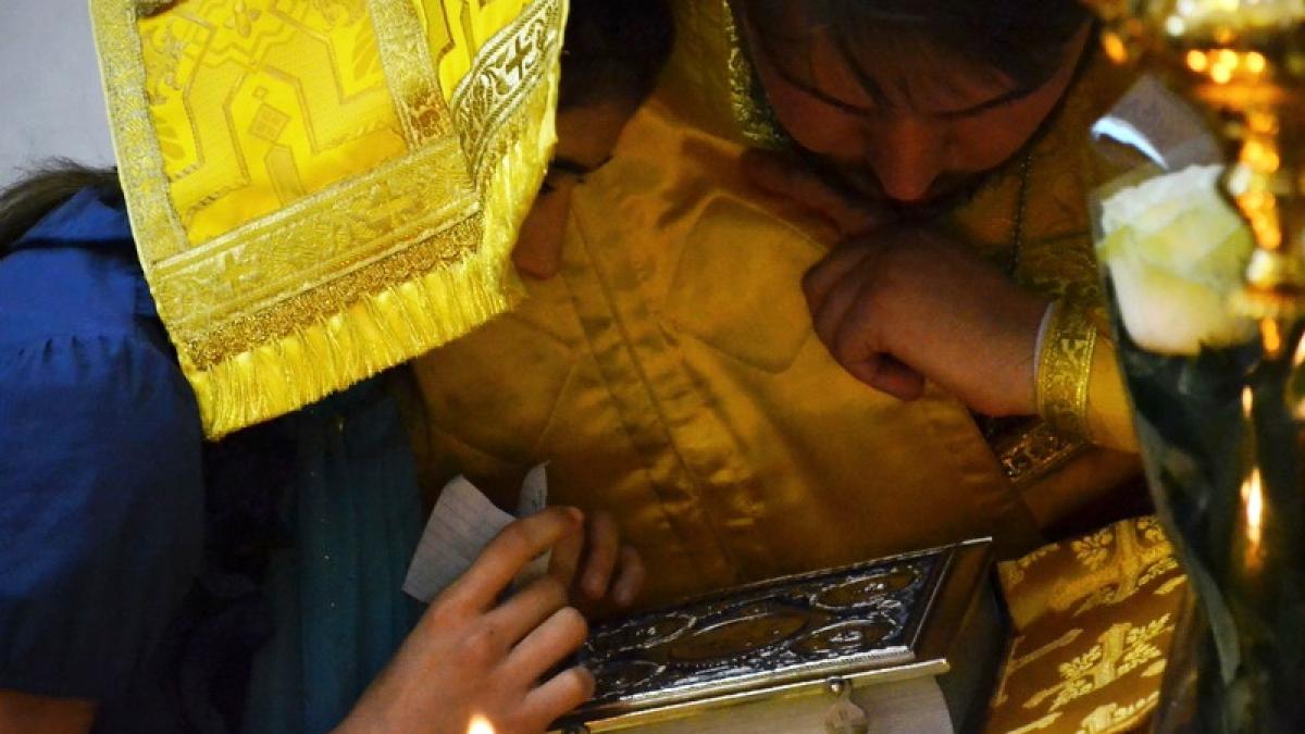 parinte sotul meu mi a spus aseara ca m a inselat cu o colega de serviciu replica preotului facut o