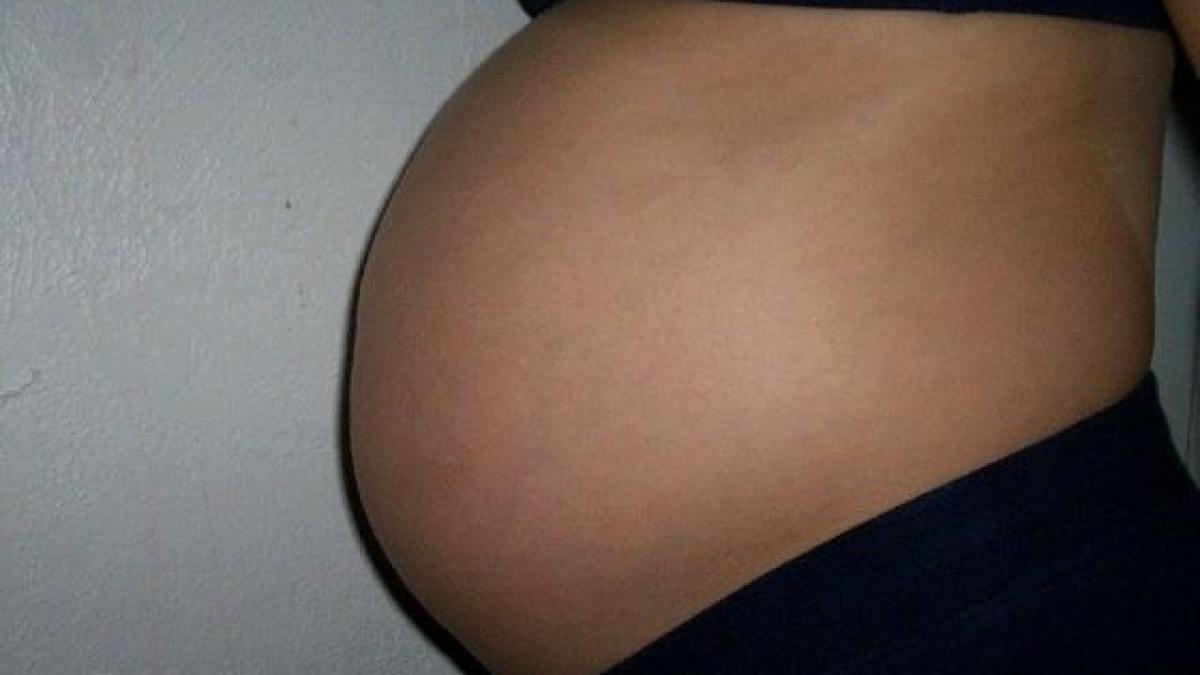 cand a vazut cum arata copilul nascut de sotia lui i s a facut rau ti am fost credincios si tu m ai