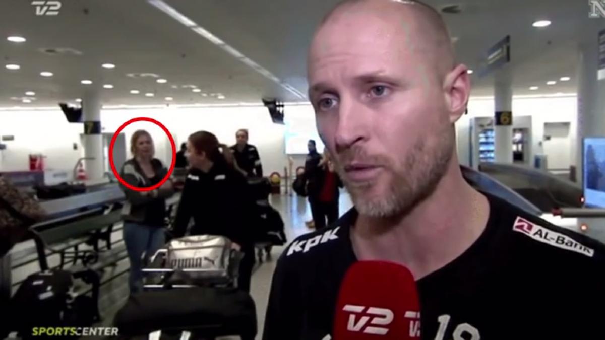 o femeie dispare in timpul unei transmisiuni in direct nimeni nu a gasit o explicatie pentru ce a