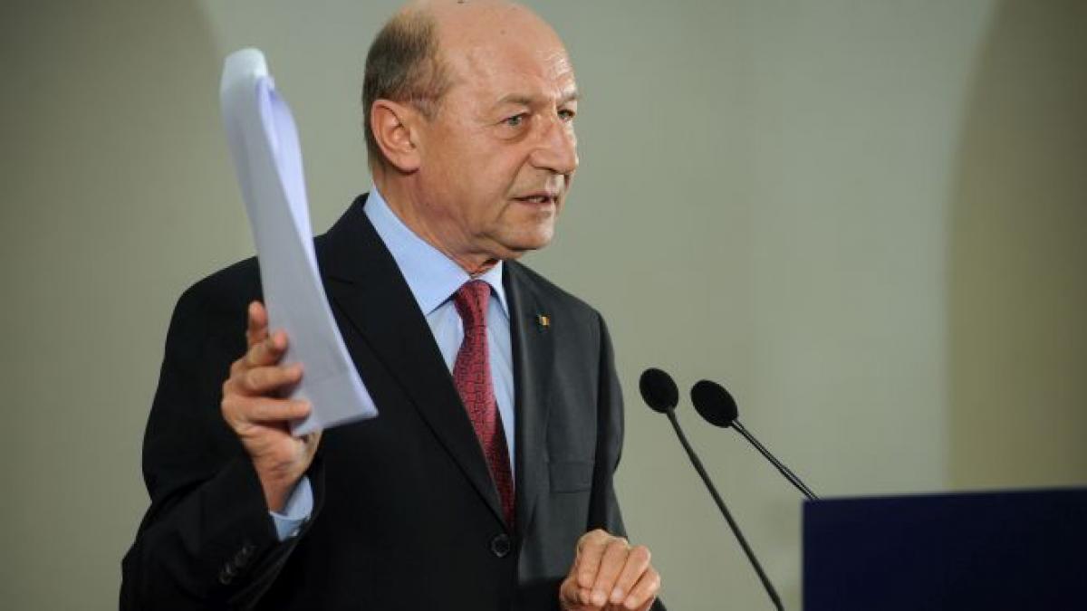 mandatele de interceptare pe siguranta nationala s au dublat in timpul lui basescu cati romani au