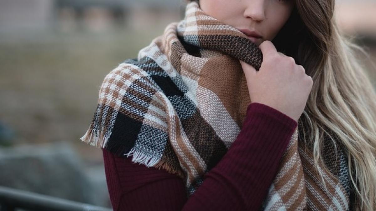 sotul a furat esarfa scumpa a sotiei pentru a o face cadou amantei este halucinant ce a urmat