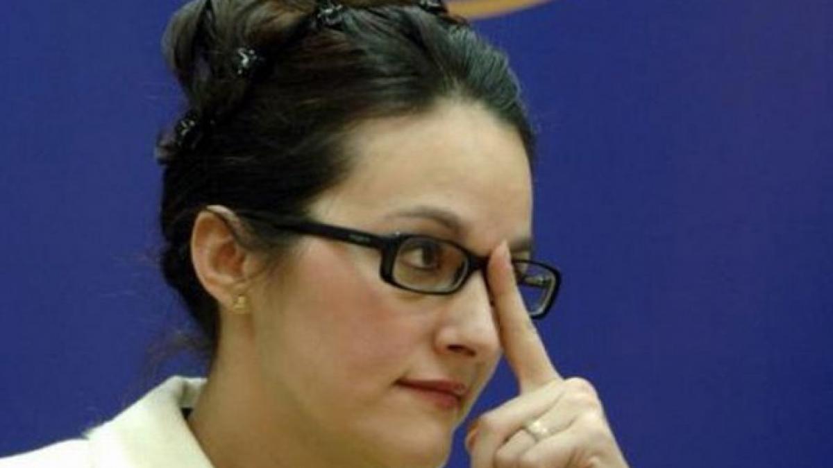 fosta sefa diicot alina bica si dorin cocos adusi la judecata in dosarul retrocedarilor ilegale