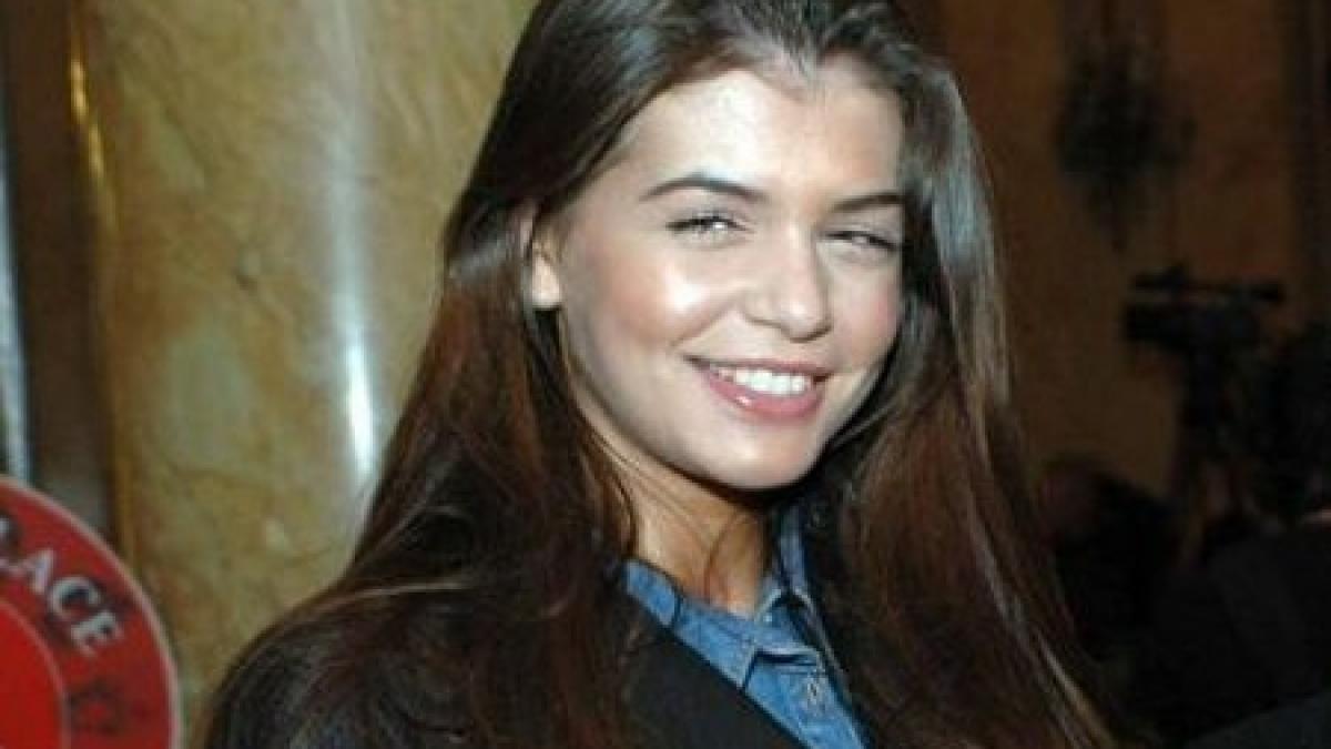 irina columbeanu calca pe urmele mamei sale ce face pustoaica de 10 ani