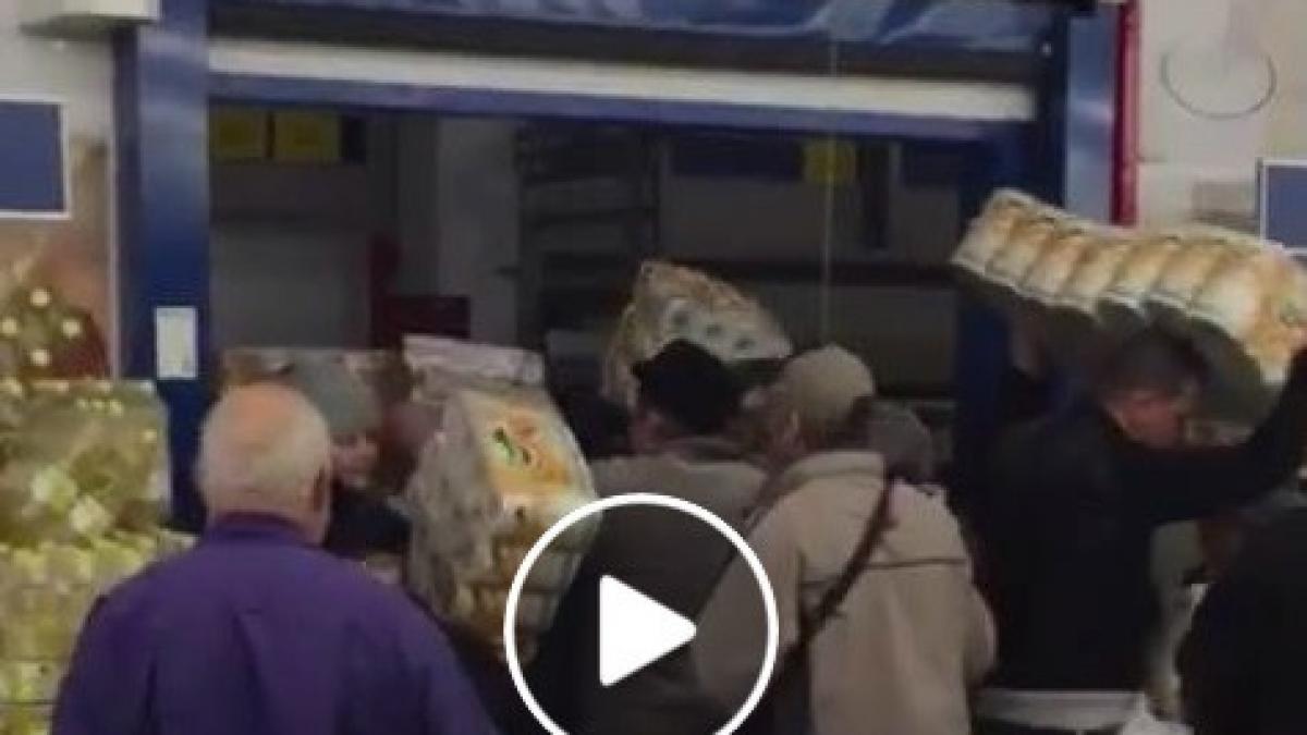 scene socante intr un hypermarket din romania