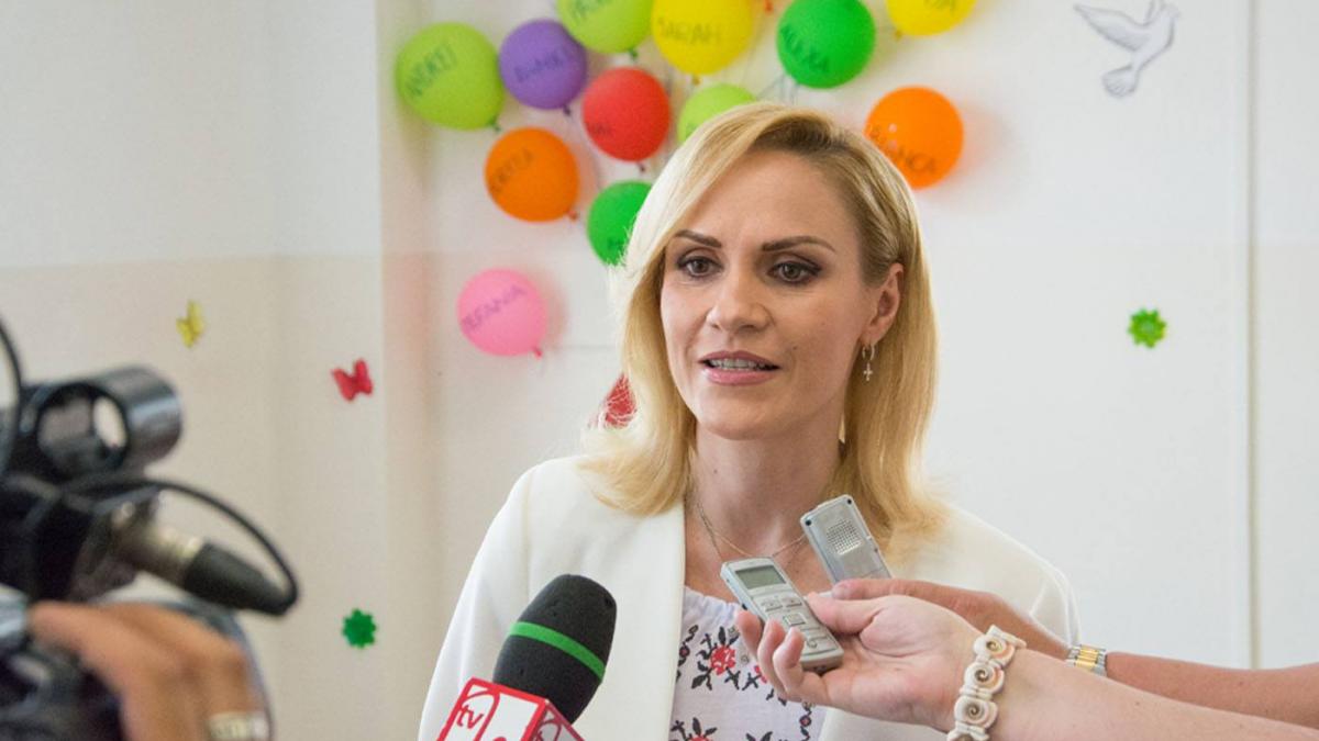 firea luminitele de paste din centrul capitalei vor costa peste 176 000 euro