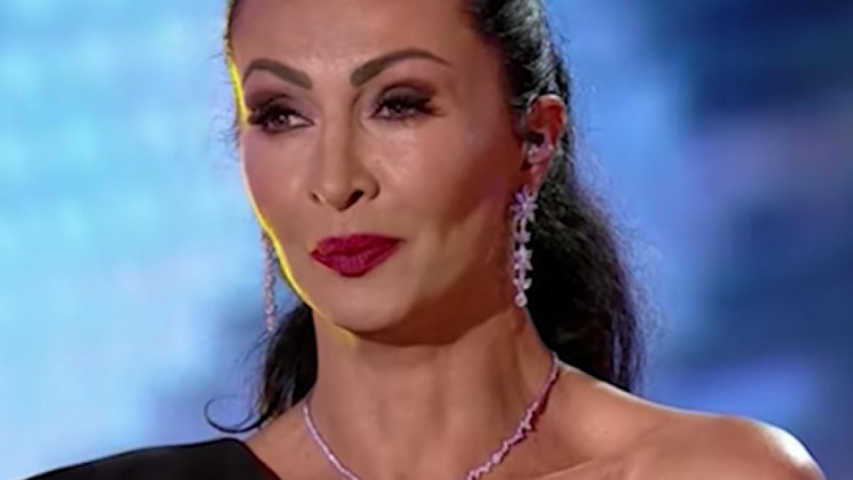 gafa de proportii cum a aparut mihaela radulescu aseara la tv vedeta s a ingasat