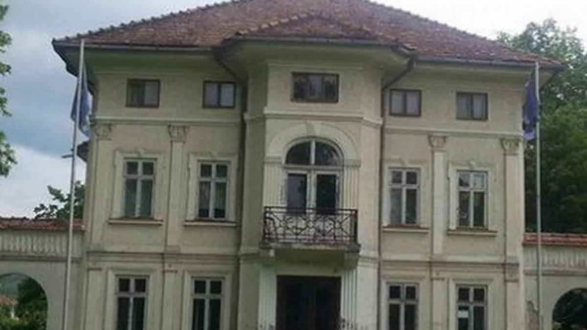 un supermarket ar putea fi construit in locul castelului brancoveanu din breaza