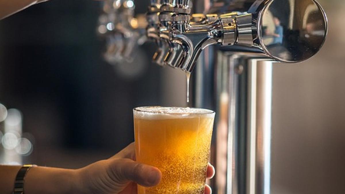 fabricile de bere din timisoara brasov si buzau cumparate de asahi cel mai mare producator de bere