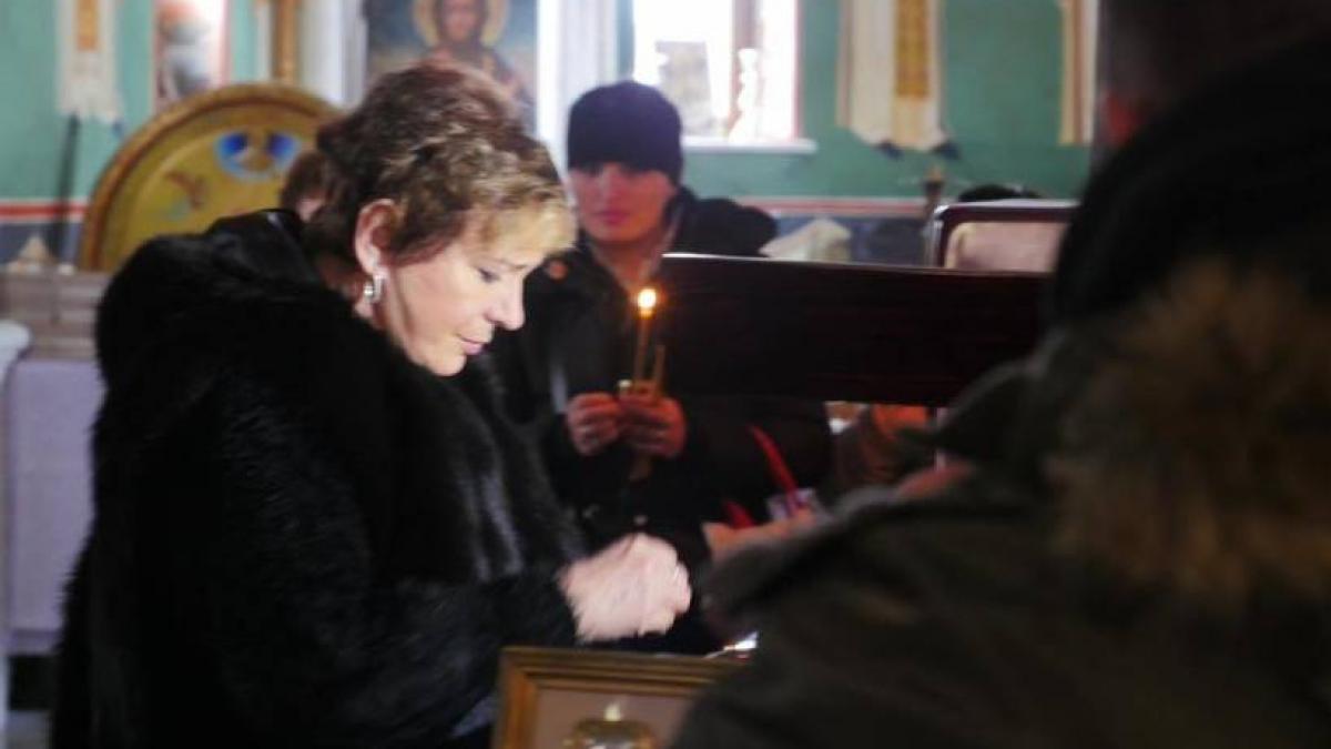 gestul cutremurator facut de ionela prodan la capataiul ilenei ciuculete toti au privit inmarmuriti