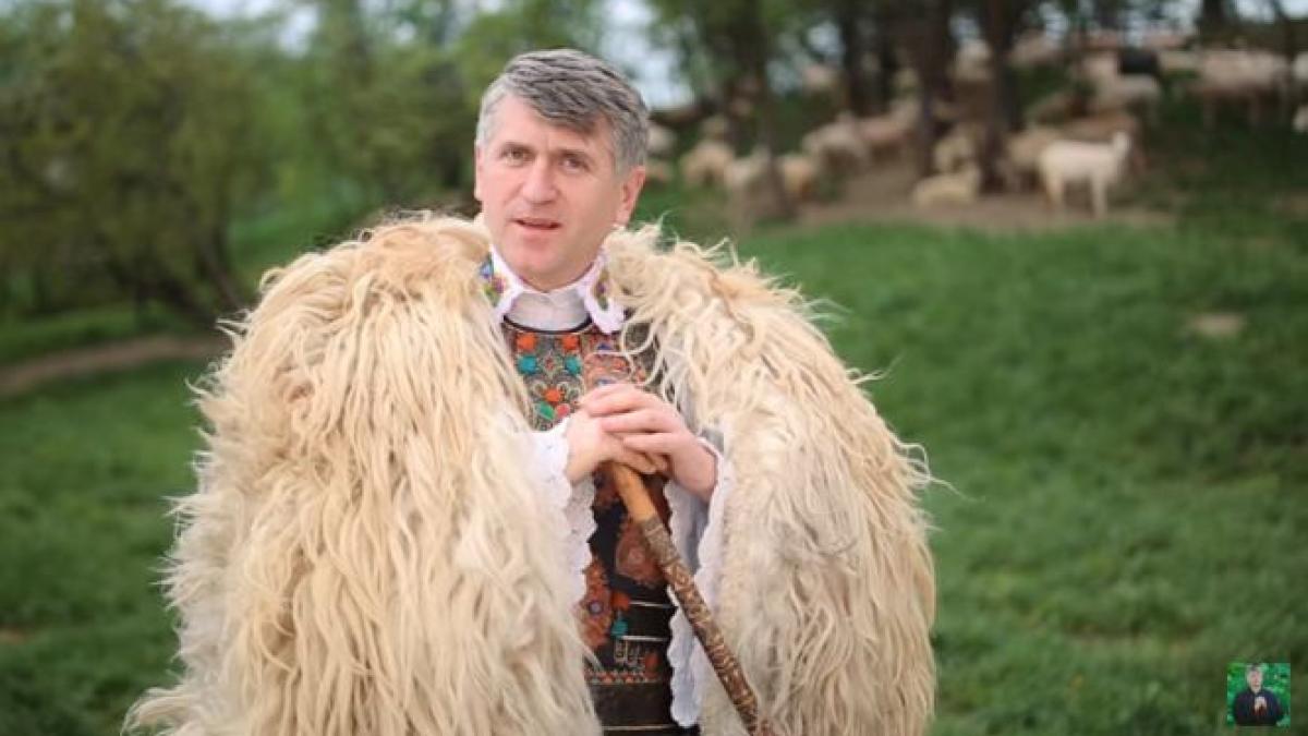 preotul cantaret din scandalul cu ileana ciuculete are protectia lui iisus si la volan cu ce numar