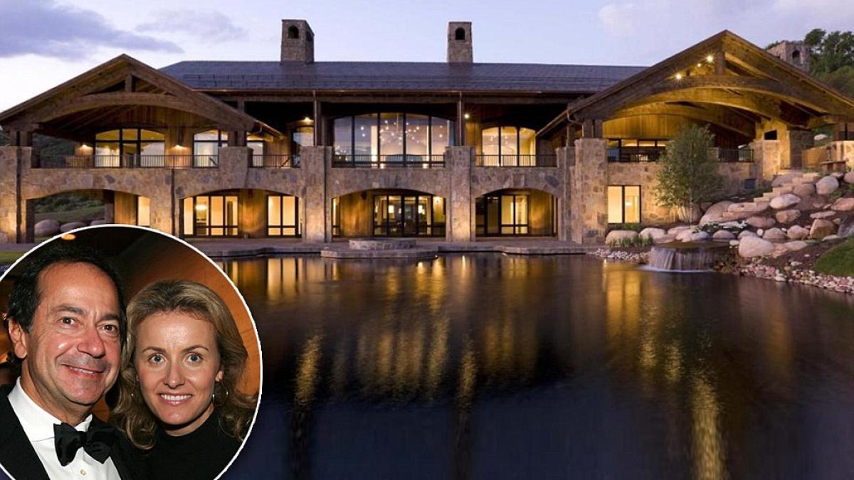 cea mai bogata romanca din lume este prietena cu donald trump si locuieste intr un palat de lux