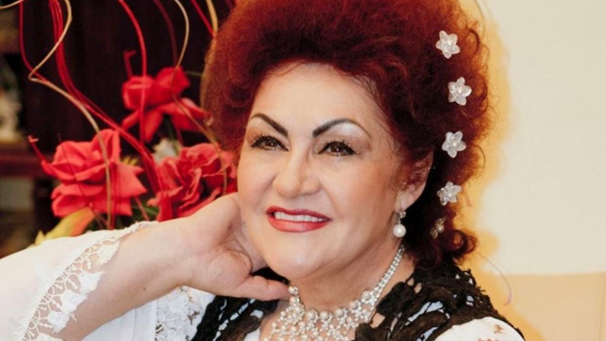 elena merisoreanu isi imparte parfumurile si hainele nu mai traiesc eu sa le port pe toate