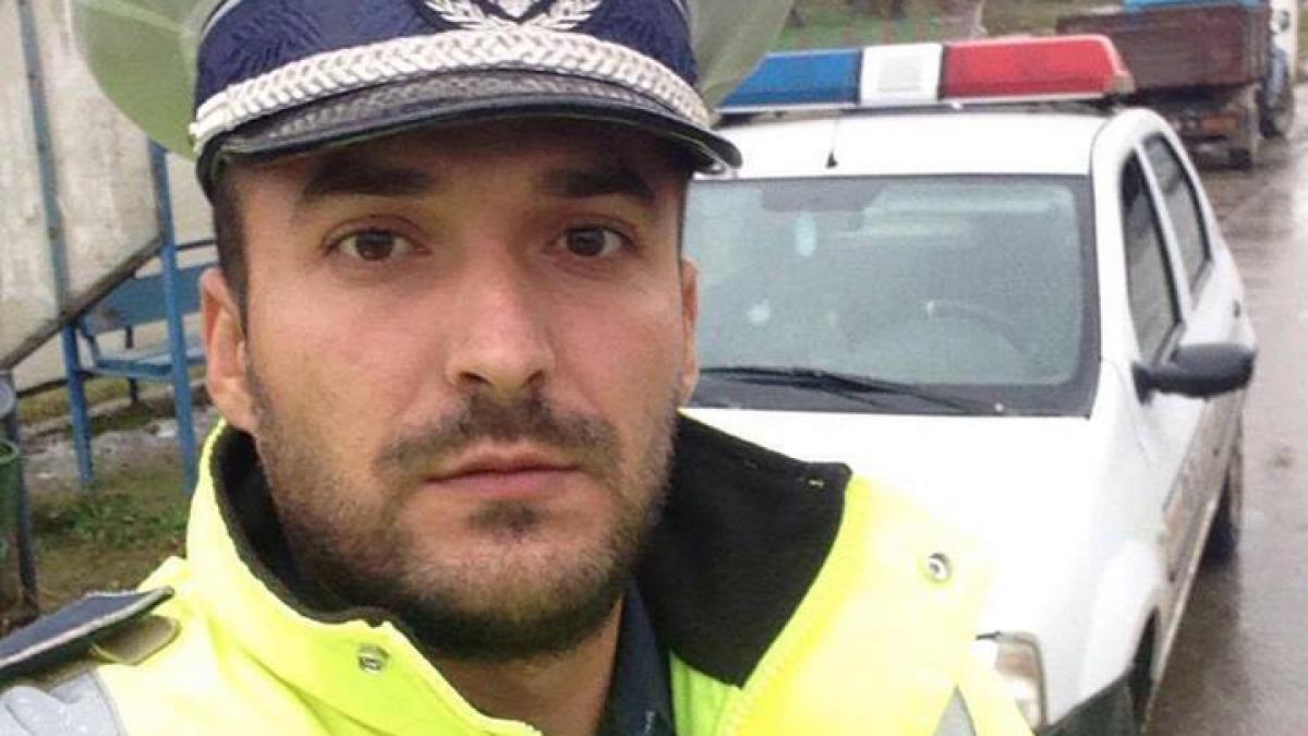 politia romana scrie pe facebook despre gestul incredibil de curajos al unui agent din valcea
