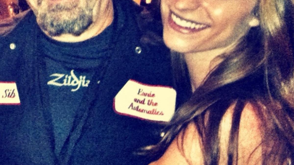 sib hashian fost baterist al trupei boston a murit in timpul unui recital