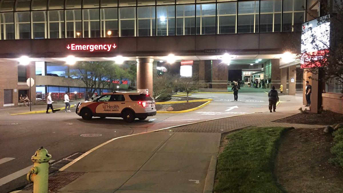 atac armat intr un club din sua cel putin un mort si 14 raniti