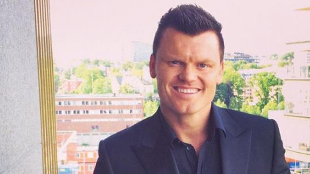 era umilit in copilarie dar dupa ani de zile un miliardar s a intalnit cu unul dintre atacatori