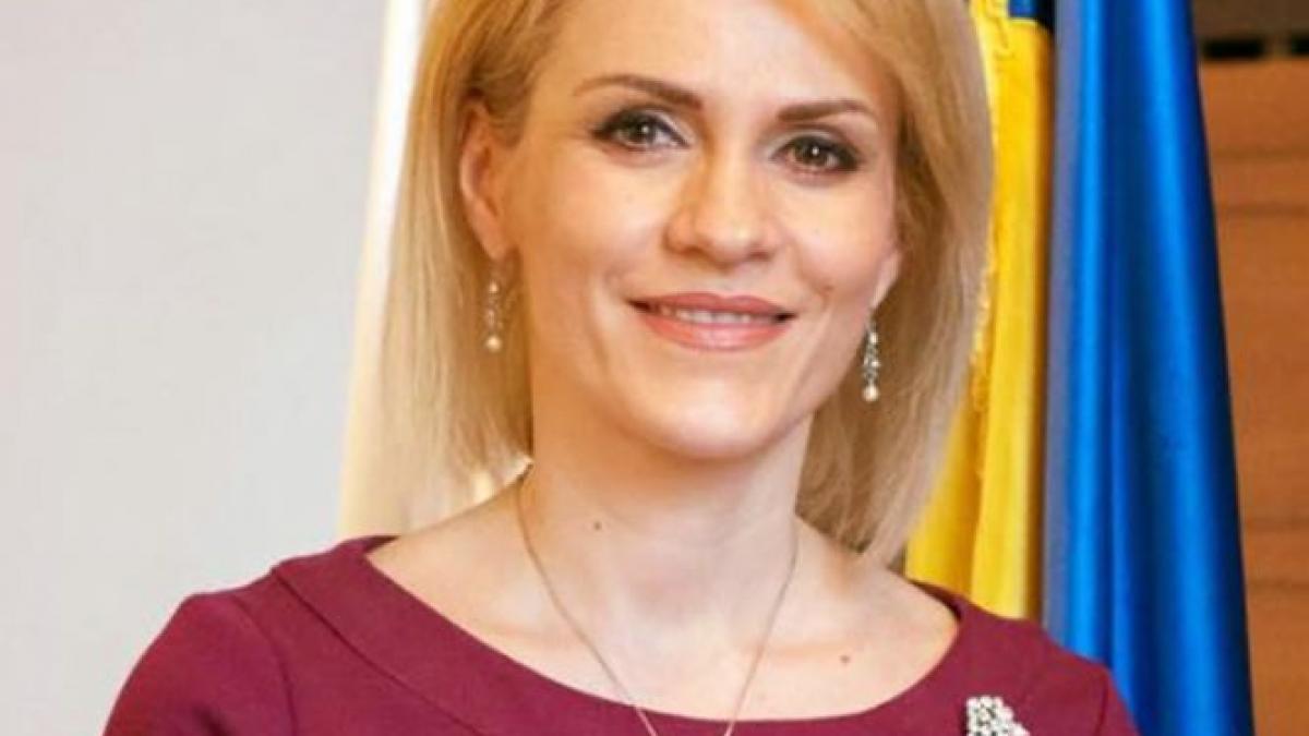 ce face zilnic primarul capitalei gabriela firea