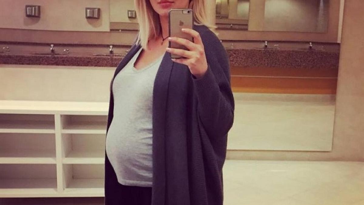 fosta prezentatoare antena 1 gravida din nou a tinut totul secret timp de 8 luni