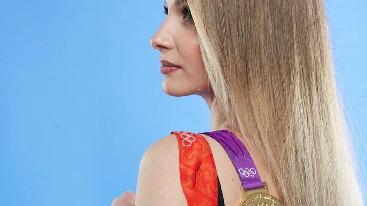 sandra izbasa si a taiat parul motivul tulburator din spatele gestului facut de cunoscuta sportiva