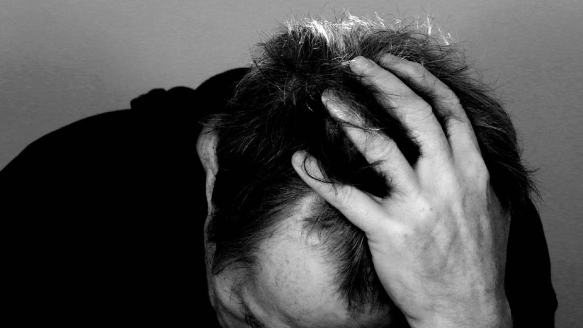 avea dureri de cap cumplite si uneori isi pierdea memoria medicii au crezut initial ca sufera de