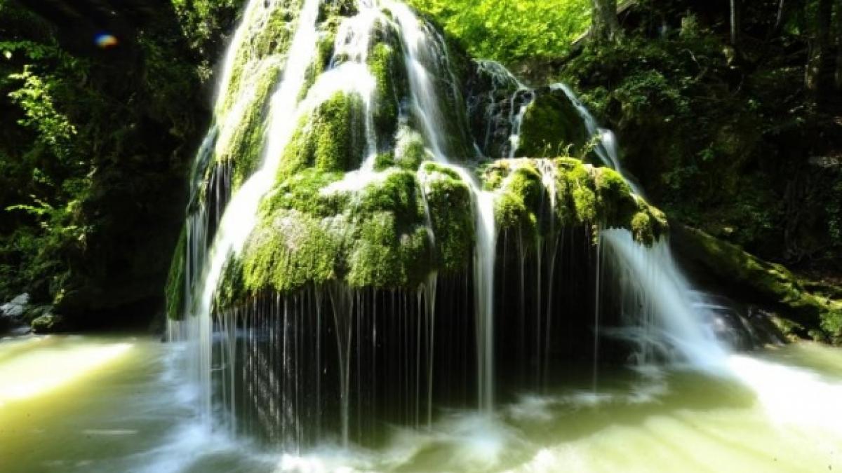 schimbari la cascada bigar declarata cea mai frumoasa din lume nu mai este cum stiai