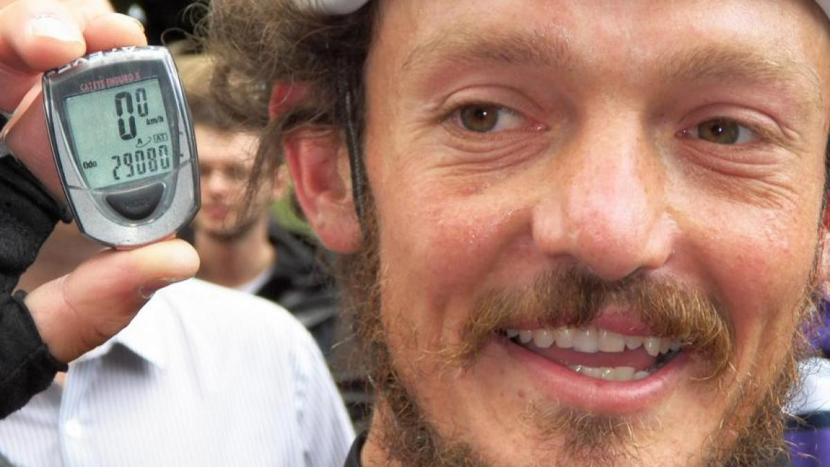 tragedie in ciclism mike hall ucis in timpul cursei transcontinentale indian pacific