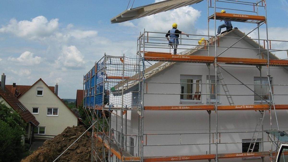 un barbat din zalau a inventat casa care se construieste in sase zile si e mai ieftina decat o casa
