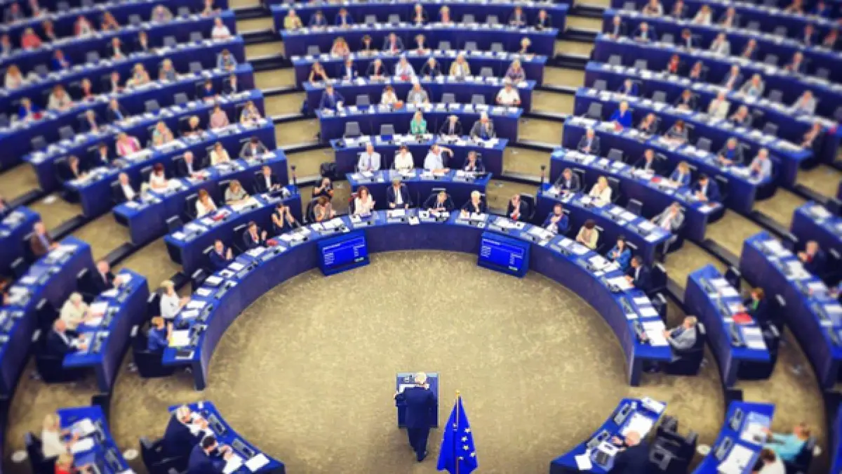 au inceput discutiile privind brexit in parlamentul european ce intentii are uniunea europeana
