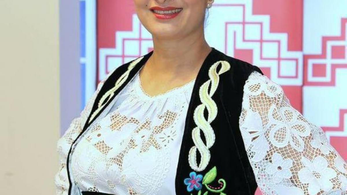 probleme mari pentru o cantareata de muzica populara dupa ce a nascut a ajuns la terapie intensiva